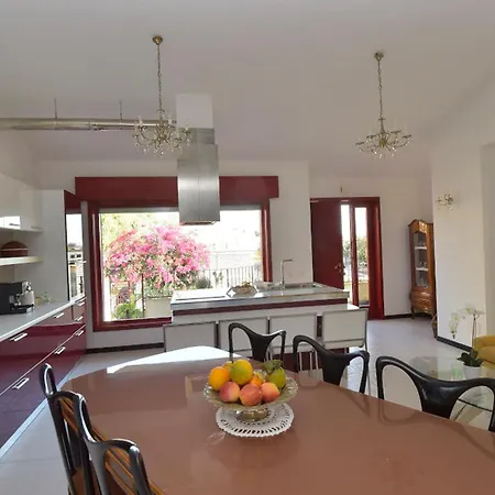 Isola Bella - Vintage *