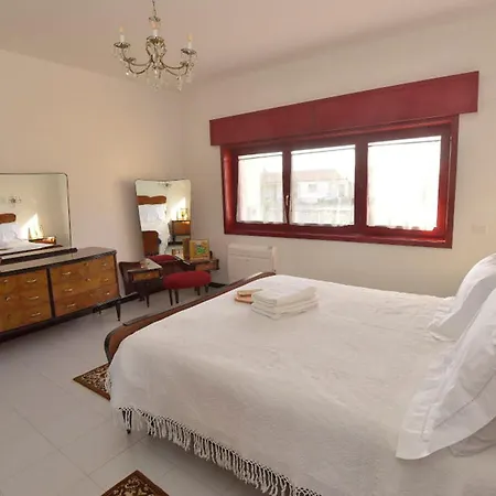 Isola Bella - Vintage *