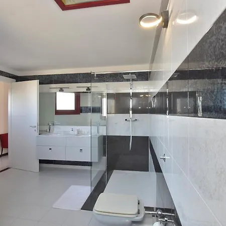 Isola Bella - Vintage *