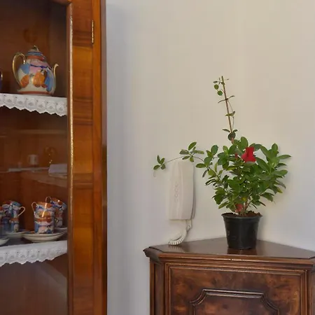 Isola Bella - Vintage Lejlighed