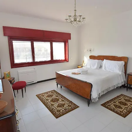 Isola Bella - Vintage Lejlighed Mogoro